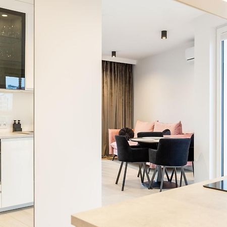 Rent40 Apartamenty Aura Gdansk Old Town Exteriör bild