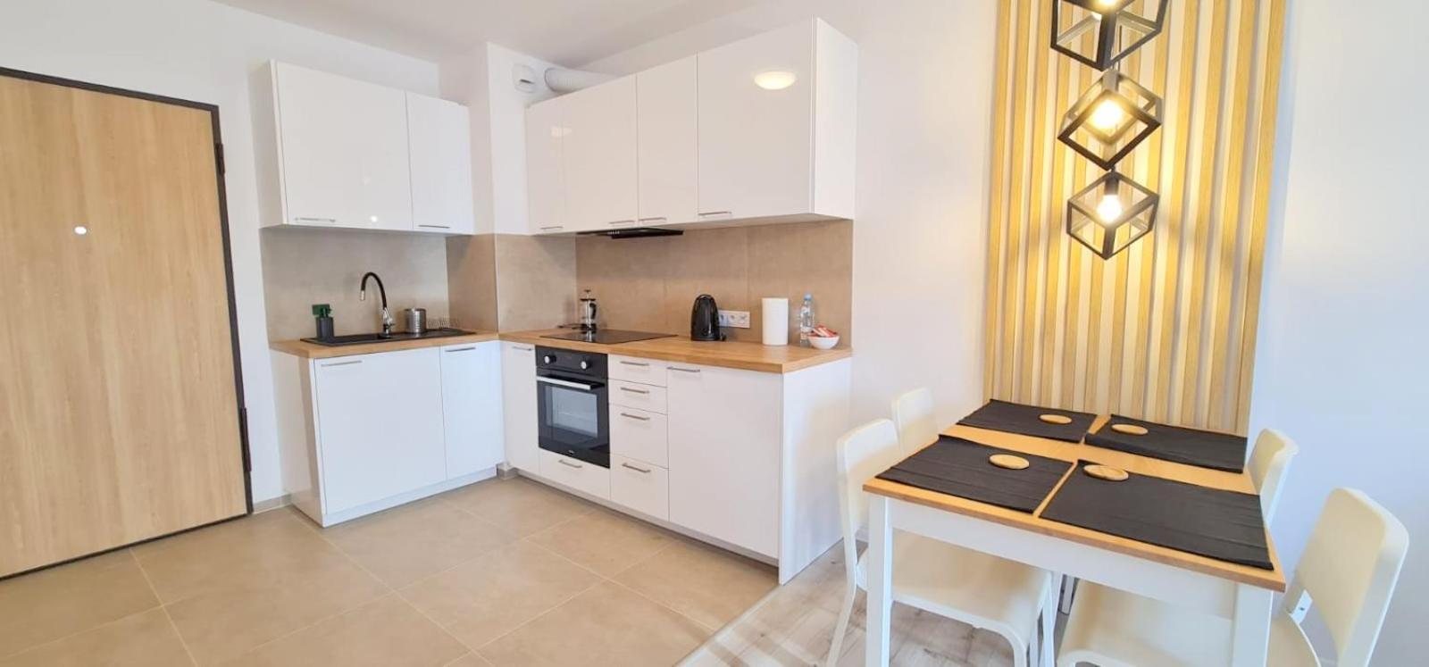 Rent40 Apartamenty Aura Gdansk Old Town Exteriör bild